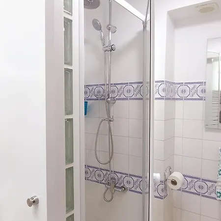 公寓 Alfama With A View